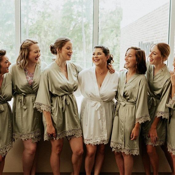 Bridesmaid Gift / Bridesmaid Robe / Lace Robe / GIFT / Bridal | Etsy | Etsy (US)