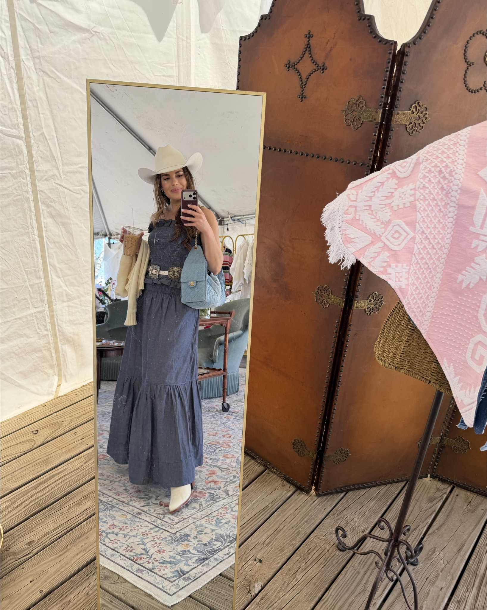 Round top daily look 💙