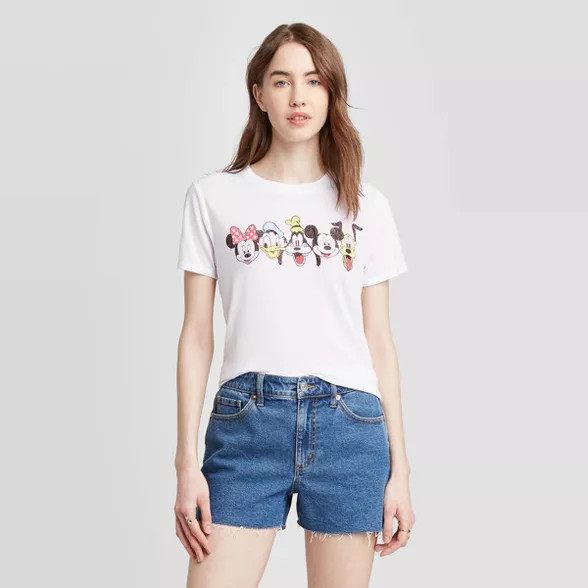 Women's Disney Mickey and Friends Short Sleeve Graphic T-Shirt (Juniors') - White | Target