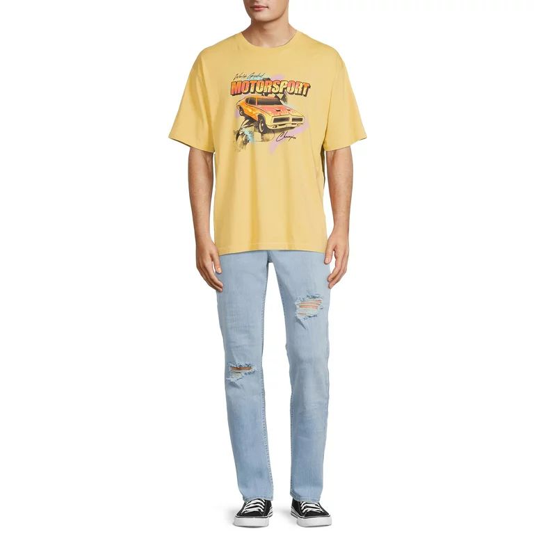 No Boundaries Men’s and Big Men’s Oversized Graphic Tee with Short Sleeves, Sizes up to 5XL | Walmart (US)