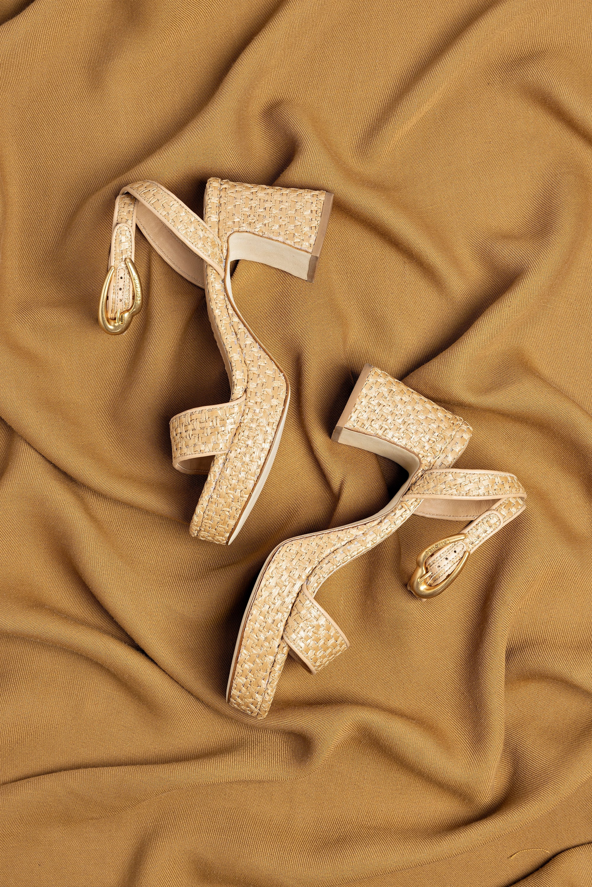 Dolly Verona Low Sandal In Natural Raffia and Beige Leather | Larroude
