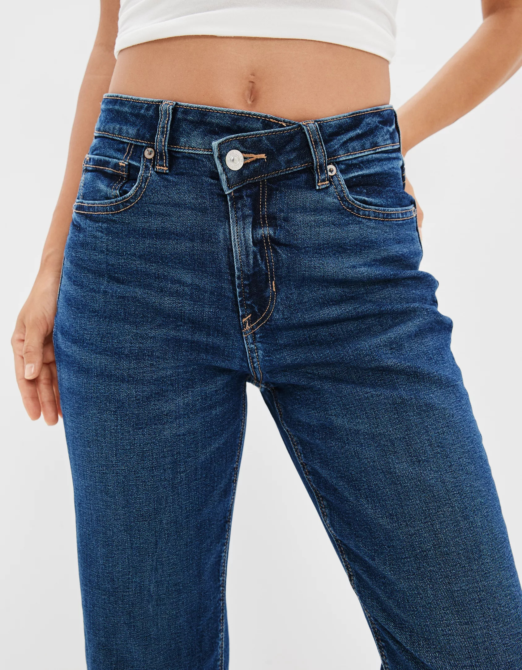 AE Stretch Mom Straight Jean | American Eagle Outfitters (US & CA)