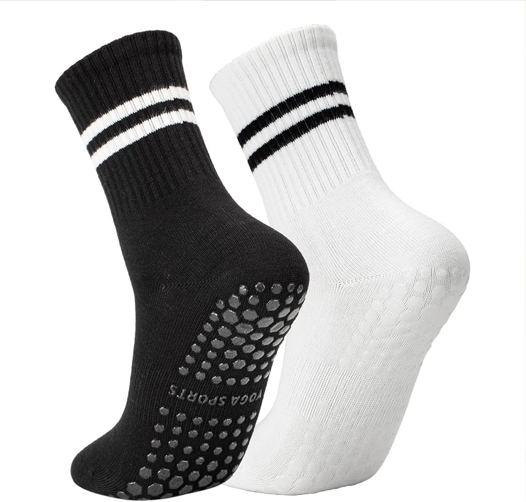 Lacholin Yoga Pilates Socks with Grips for Women, Non Slip Grips Cotton Socks for Barre, Ballet, ... | Amazon (US)