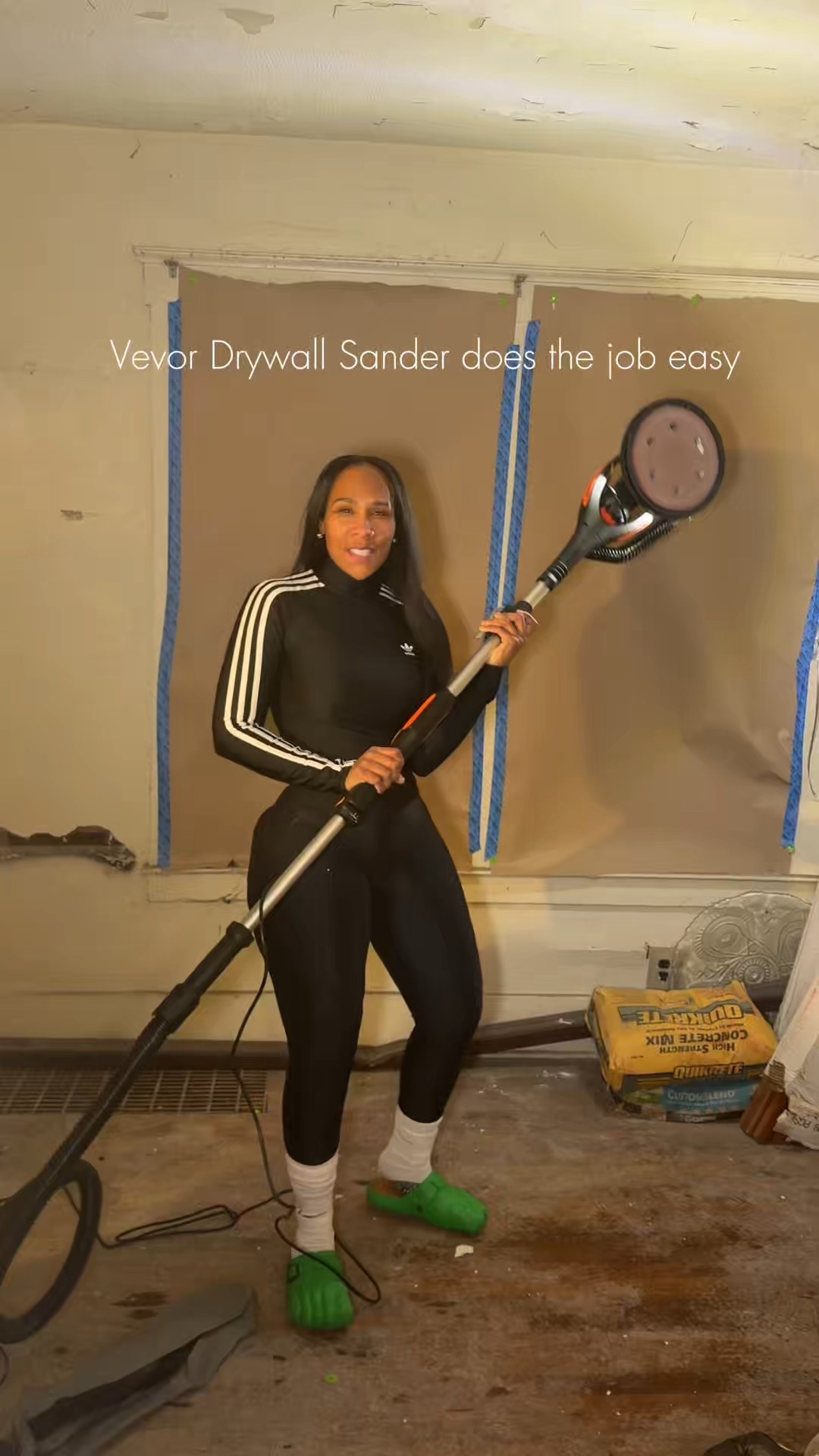 I’m my Barbara the builder bag 🛠️🪚

#LTKHome #LTKSaleAlert