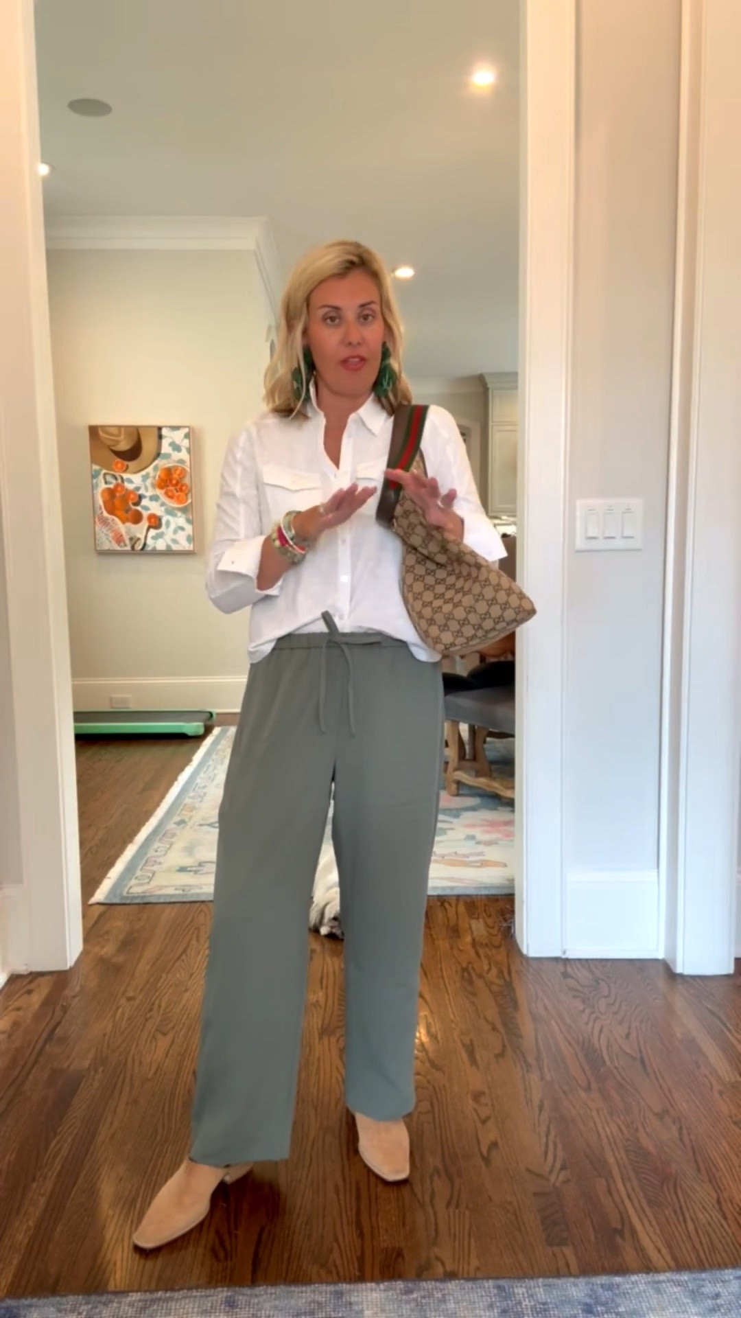 The top and pants you are not going to be able to live without. Literally going to wear both of these year-round. 

Top - 2 
Pants - small petite 
Shoes - 8 tts 

Codes:
Boden - HHCX
Allie + Bess - Catherine20


#LTKdayinmylife #LTKootd #LTKmomlife