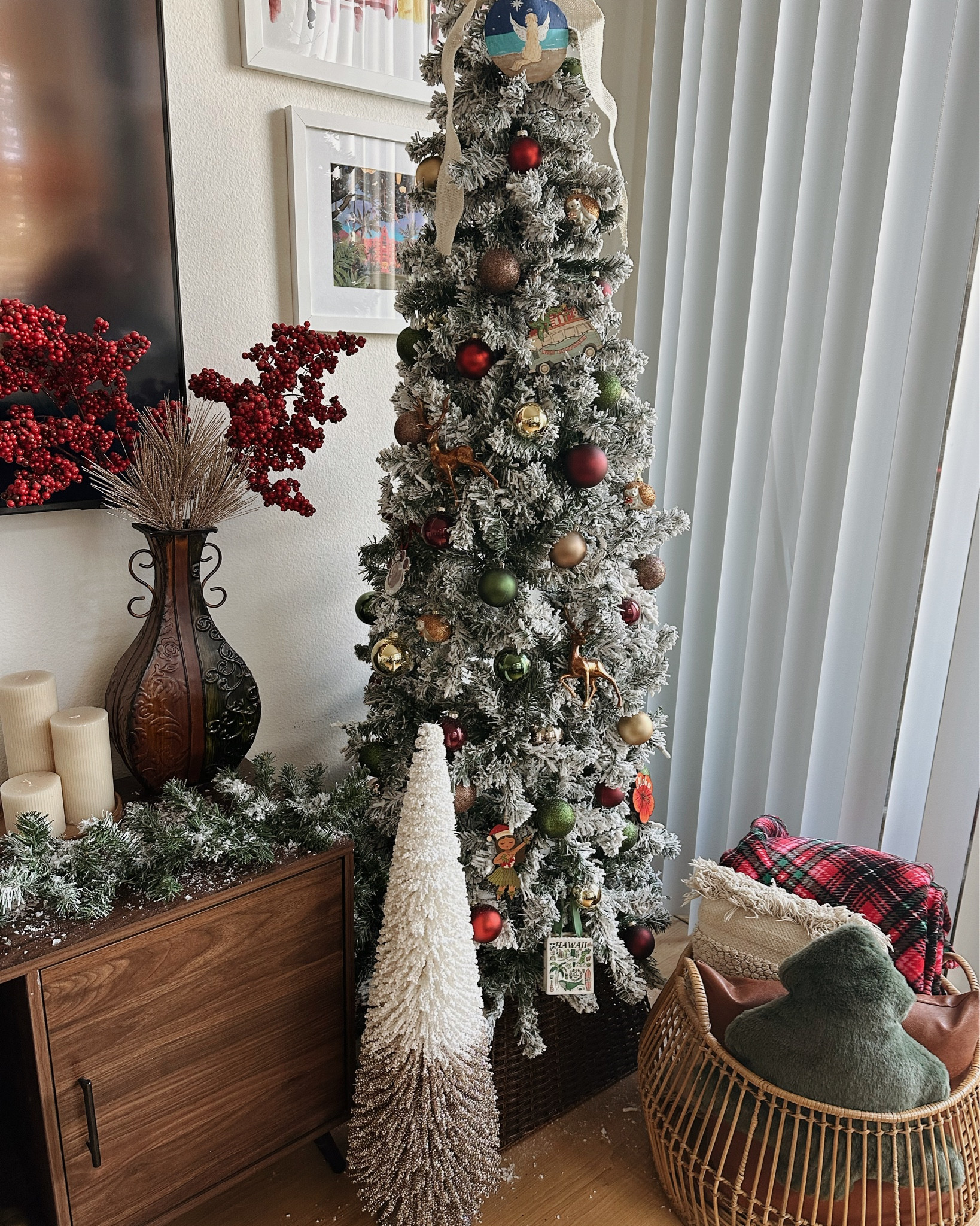 Christmas tree, Christmas decor, ornament, garland, candles, woodland, rustic, reindeer, woodsy, pillows, home decor, holiday decor  

#LTKHoliday #LTKSeasonal #LTKHome