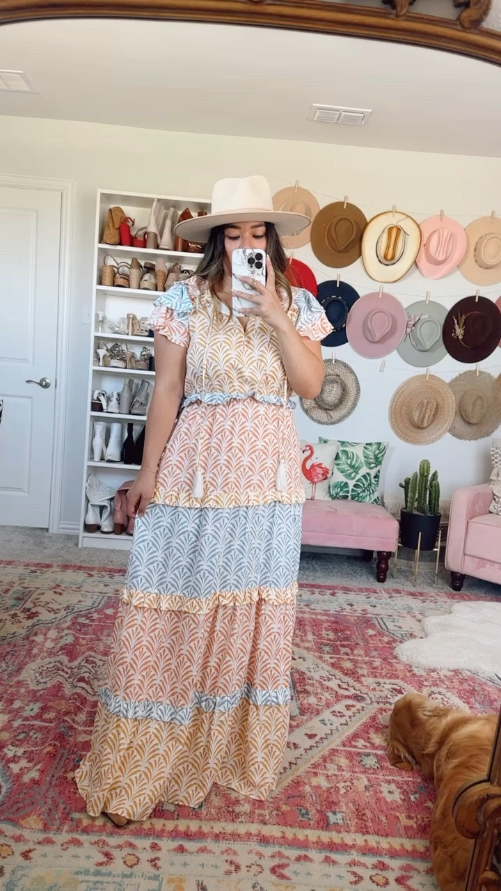 If You Dare Sunflower Yellow Multi Print Maxi Dress - wearing medium

Red dress haul, fall wedding guest dress, fall wedding guest outfit, fall outfits, teacher outfits, fall dresses, work outfit, maxi dress, fall floral dress, fall ruffle dress, fall family photoshoot outfit, fall family photo dress, fall outfit, fall dress, multi-colored print dress, summer to fall outfit, summer to fall dress, fall look, fall style, fall fashion, ruffled flutter sleeves dress 

#LTKmidsize #LTKSeasonal #LTKstyletip