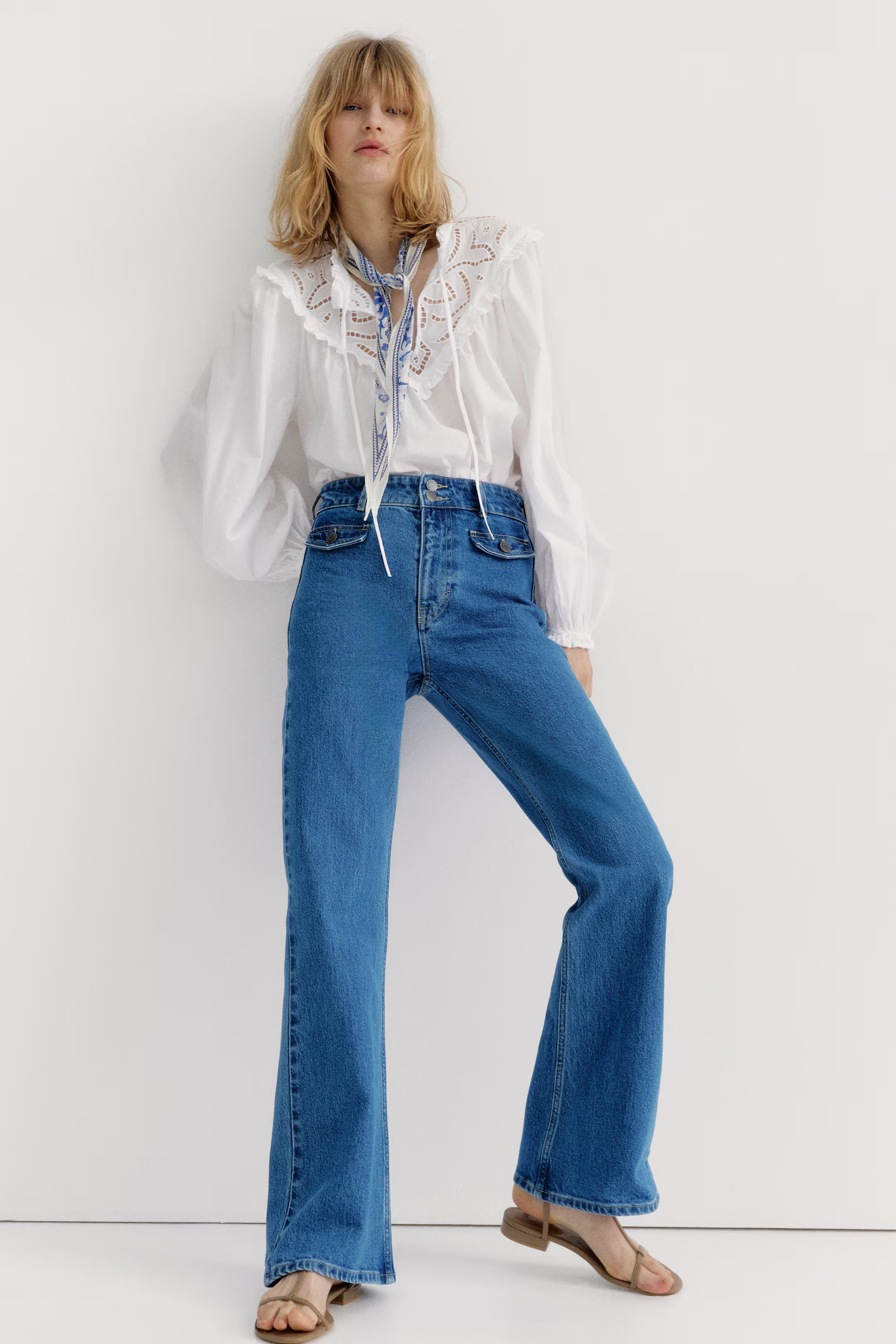 Broderie anglaise-detail blouse - White - Ladies | H&M GB | H&M (UK, MY, IN, SG, PH, TW, HK)