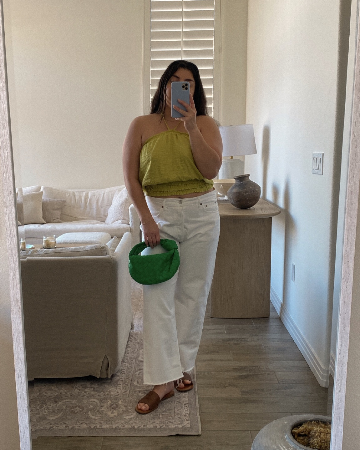 Adding a little pop of green this spring 🌴 




#LTKFestival #LTKstyletip #LTKitbag