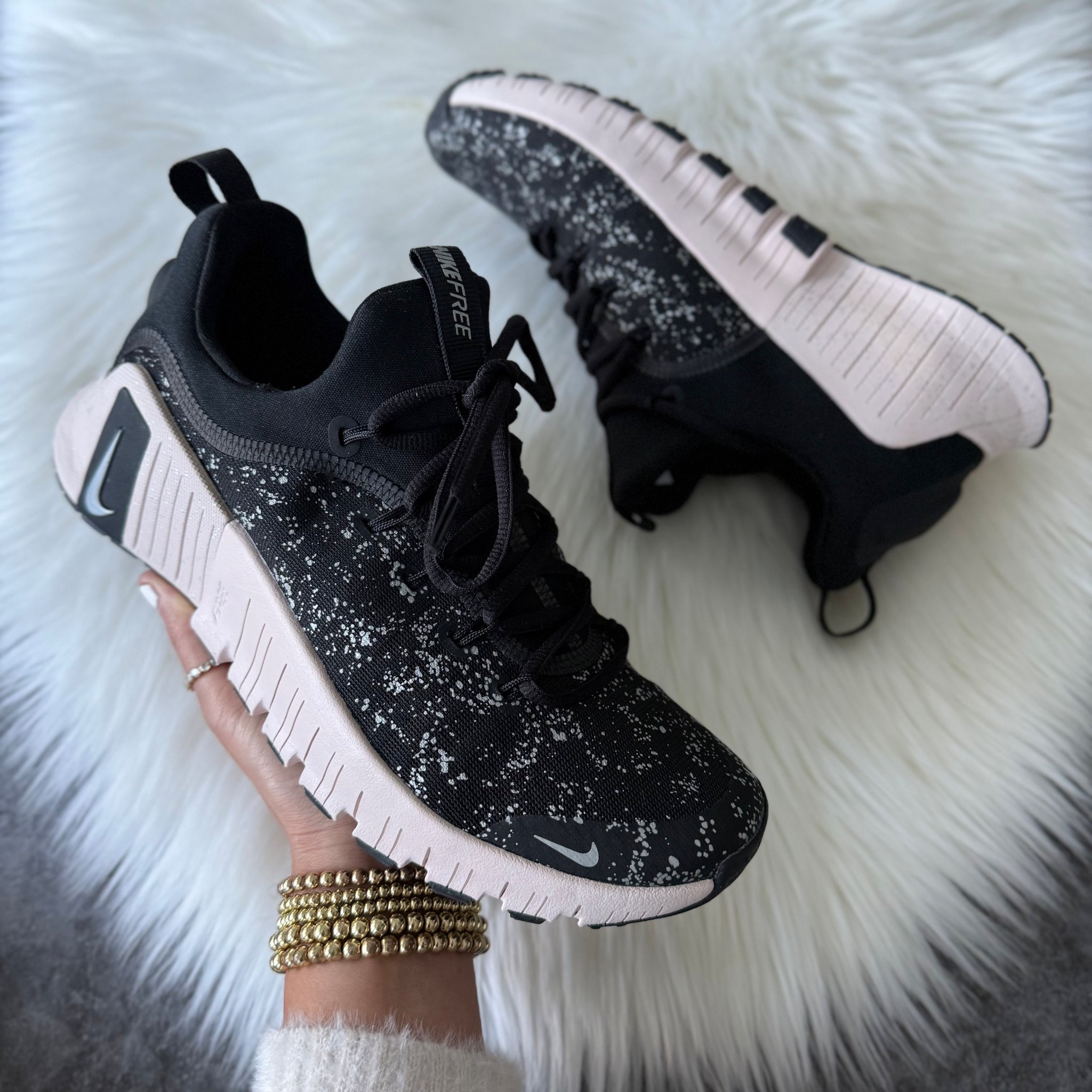 Nike Free Metcon 6 SE Women's Workout Shoes
