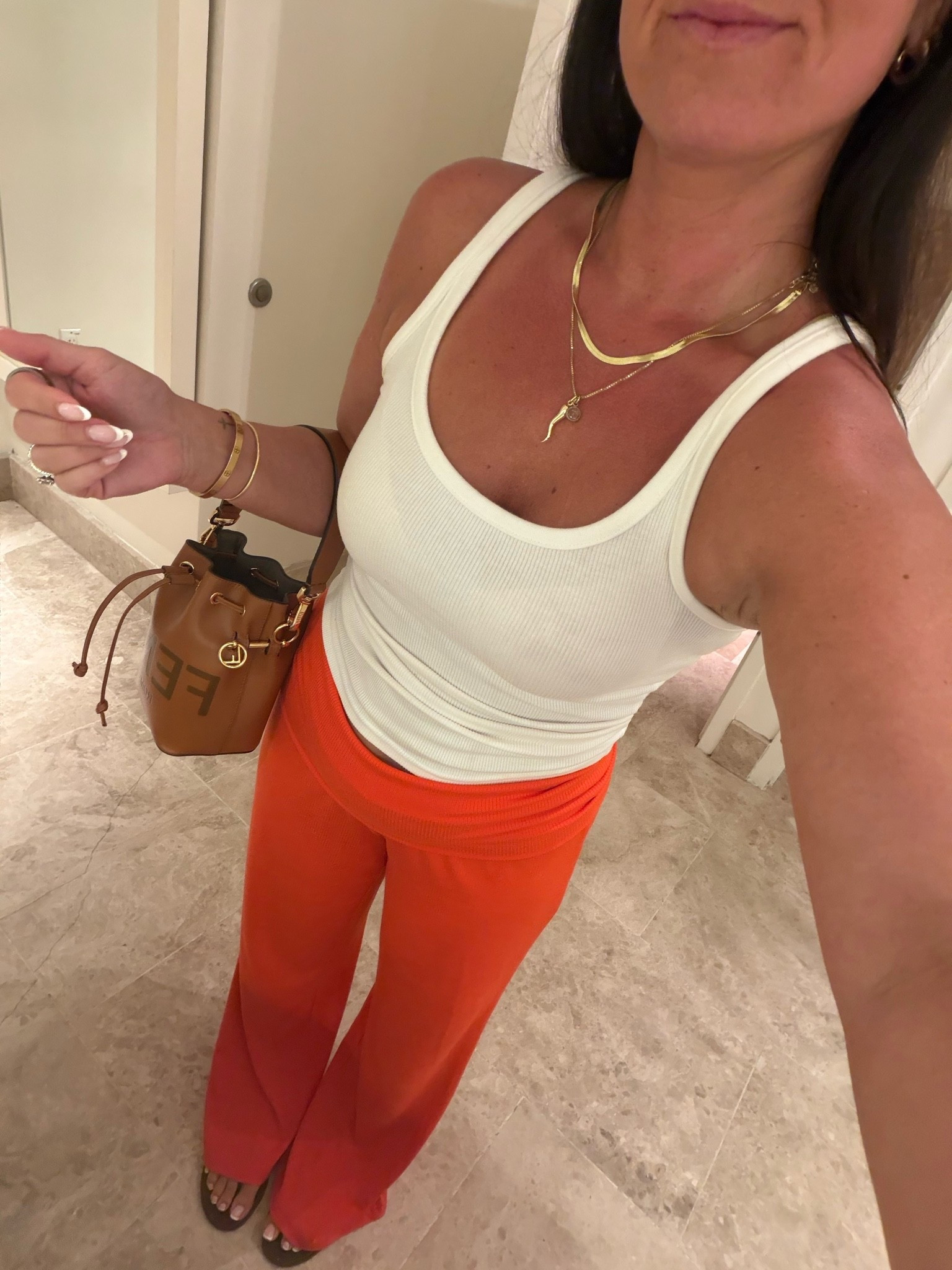 Comfy vacation outfit 🧡

#LTKootd #LTKgrwm #LTKmomlife
