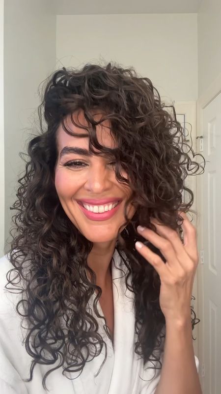 Updated curly hair routine! Olaplex Pre shampoo treatment for about 30 minutes. Follow by Shampoo and conditioner. Leave in conditioner, gel curling cream from Garnier, then mouse and to finish Hair oil to scrunch the crunch.


#LTKVideo #LTKBeauty #LTKSeasonal