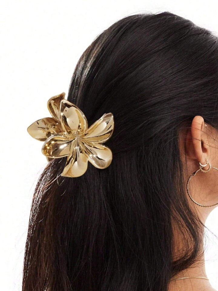 1pc/Set Golden/Silver Flower Shaped Hair Clip, Fashionable Solid Color Hair Accessory, Suitable F... | SHEIN