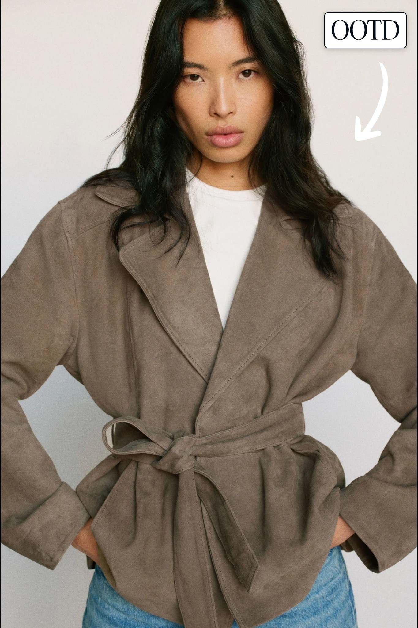 This Reformation cropped trench is the perfect transition outerwear this season. I love this color and it’s also available in black. 

Trench coat, outerwear for women, fall outfit, fall outfit ideas, reformation clothing, trench coat outfit, cropped jacket outfit, trench coats women

#LTKStyleTip #LTKWorkwear #LTKSeasonal