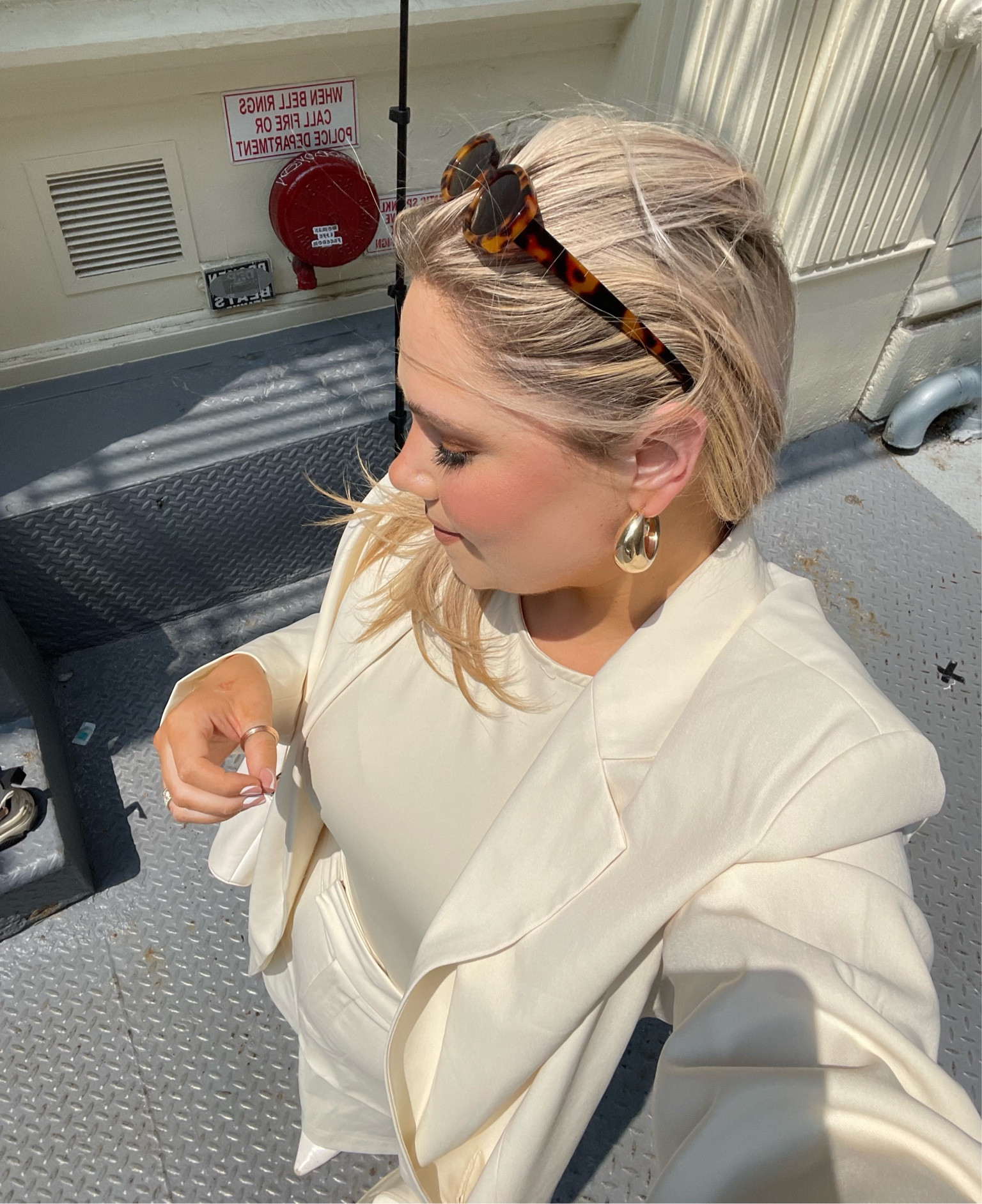 #ad I’ve truly gotten soo many compliments / questions ever since I started wearing these sunglasses from @vanklinker! 🫶🏼 they’re sooo chic and go so well with dressy outfits and can help to dress up casual ones. But the best part is that they’re only $20 on Amazon. I personally love the tortoise shell ones but they also come in a ton of other cute colors! Find them at the link in my stories + bio 🖤 