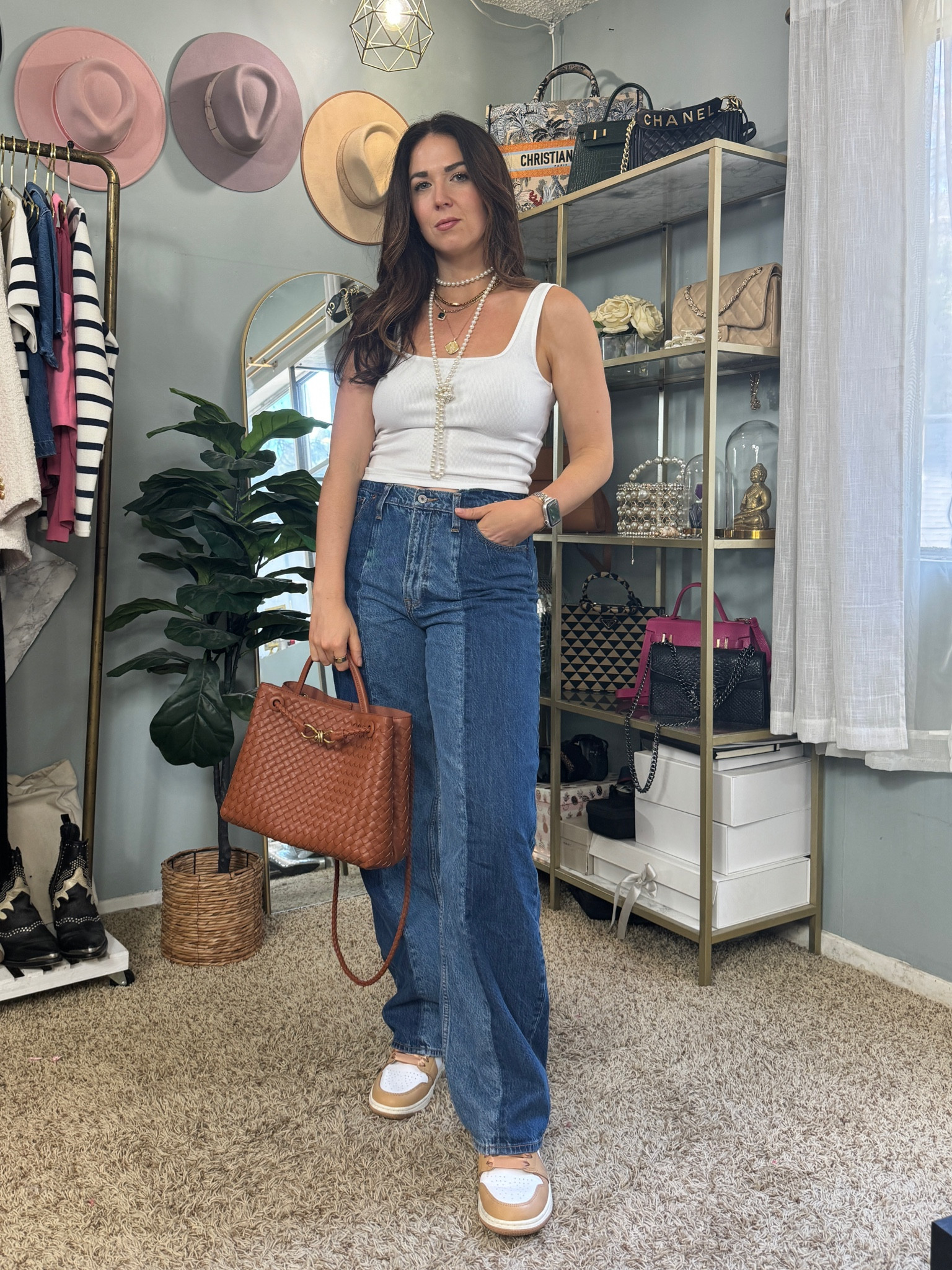 White tank top outfit from Abercrombie 

Jeans, denim, sneakers, spring outfit 

#LTKfindsunder100 #LTKmidsize #LTKfindsunder50