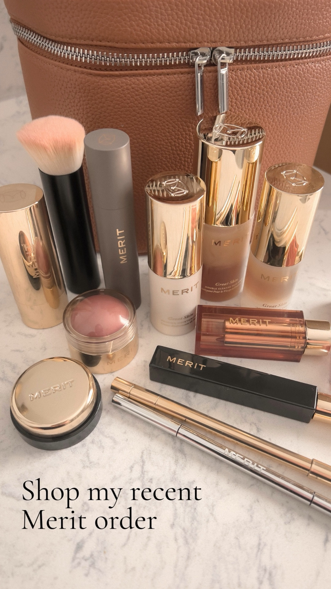 My current everyday makeup lineup from @Merit 


If you love the “your skin but better” look, this brand truly nails it. The formulas are lightweight, buildable, and so easy for a quick 5-minute routine — but the packaging? Absolute perfection.
Right now I’m reaching for the Great Skin Serum + Moisturizer, The Minimalist complexion stick, Flush Balm, and their lip oil almost every day. Everything blends beautifully and gives that effortless, glowy finish without feeling heavy! 

#meritbeauty #ltkbeauty #everydaymakeup #cleangirlmakeup #naturalmakeup #glowyskin #minimalmakeup #beautyfavorites #makeuproutine #over40beauty


#LTKselfcare #LTKgrwm #LTKBeauty