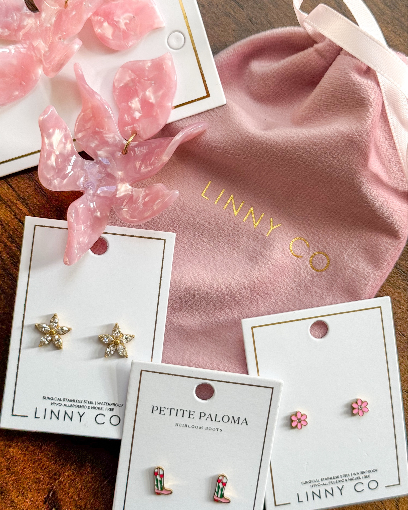 These @shoplinnyco earrings are adorable! Grabbed a few for Sissy and me!! Designed for all day wear with flat back screw studs & hypoallergenic!! 🌸 perfect for spring and warmer days!! 

#ad 


#LTKKids #LTKmomlife #LTKootd