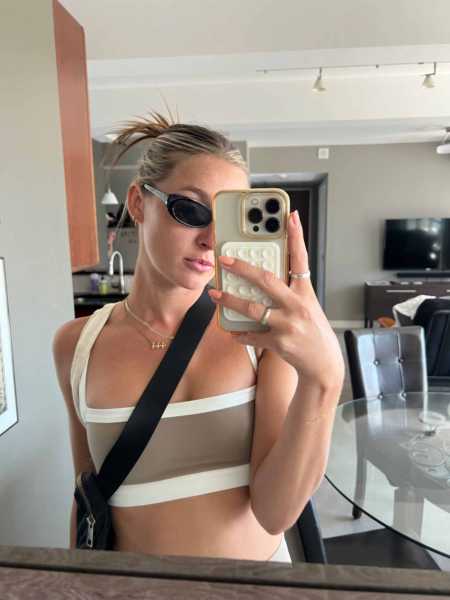 the butteriest workout set 🤍✨

#LTKFitness #LTKStyleTip #LTKActive