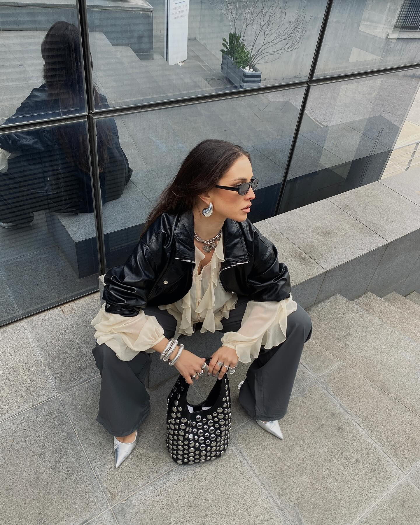 Butter yellow and grey 🫶 #ruffletop #minimalstreetstyledaily