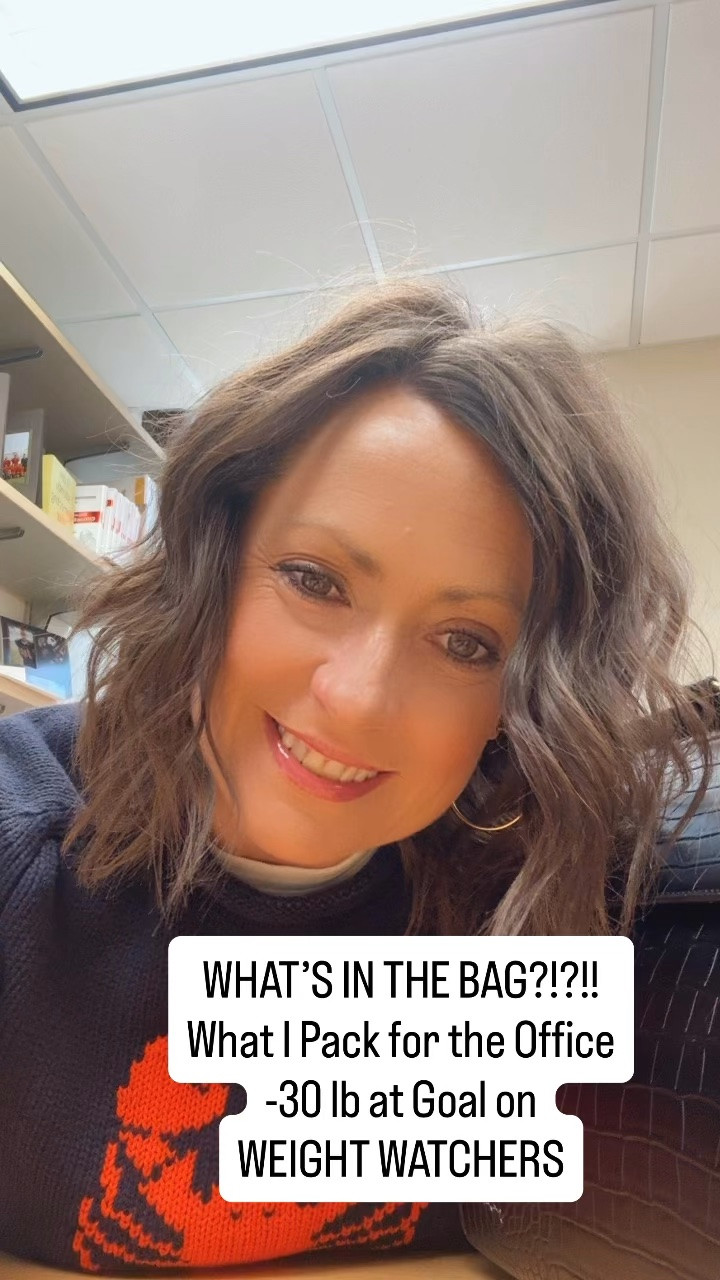 Thirsty Thursday edition of WHAT’S IN THE BAGGGGG?!?

Breakfast
Skinnytaste Everything Bagel - 3 Points
1 Tablespoon Whipped Cream Cheese - 1 Point
2 Scrambled Eggs with FF Cottage Cheese - 0 Points

Lunch
Grilled NY Strip (4 Ounces) - 0 Point
Side Salad - 0 Point
1 Teaspoon Creamy Italian Dressing - 1 Point

Snacks
Cuties - 0 Point
Protein One Bar - 2 Points

Happy Hour 
3 Beers - 9 Points

Dinner
Margherita Pizza - 5 Points

Enjoy!

Xo, Mindy

#LTKOver40 #LTKfitnessgoals #LTKdayinmylife