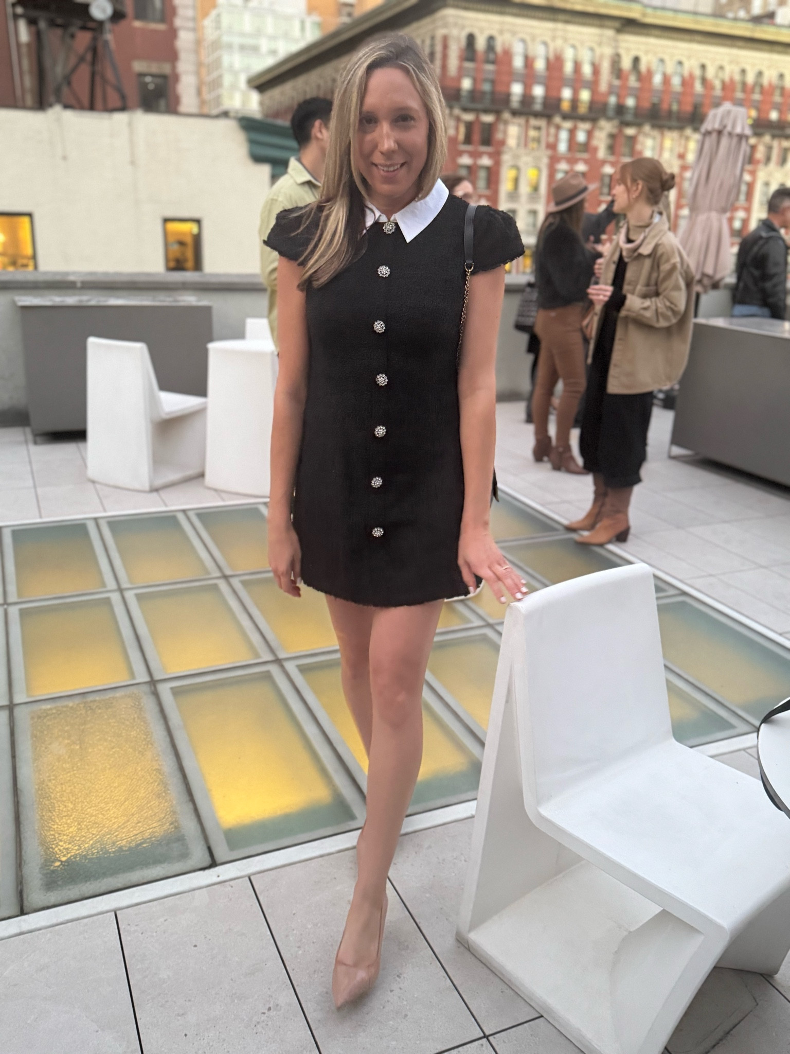 ✨ Rooftop views and work-ready vibes at the stunning @porcelanosausa Flatiron grand reopening 🌆 Watching the Northern Lights light up NYC feels like magic! In love with this tweed mini dress – perfectly polished for the office and beyond! 💼✨ #NorthernLights meets #NYCNights 💫 #LikelyNYC #RevolveAroundTheWorld #Revolve #FlatironVibes #GrandReopening #WorkStyle #RooftopViews

#LTKWorkwear #LTKStyleTip #LTKFamily