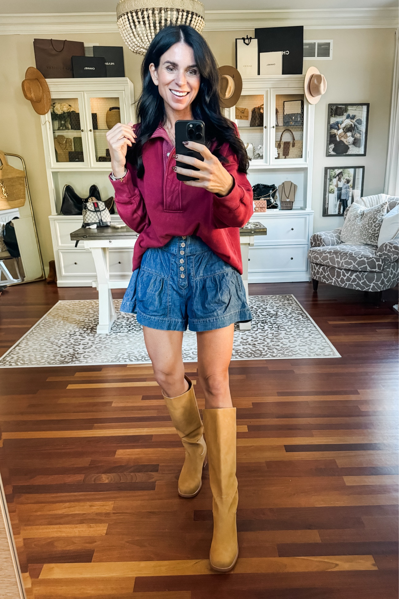 Boots true to size 
Small sweatshirt and shorts 

#LTKStyleTip #LTKFindsUnder50 #LTKxPrimeDay