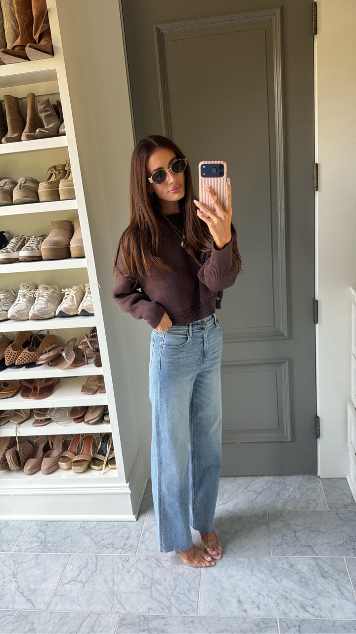 SARAH40 sitewide at Vici
Jeans 25
Sweater XS

#LTKootd #LTKSaleAlert