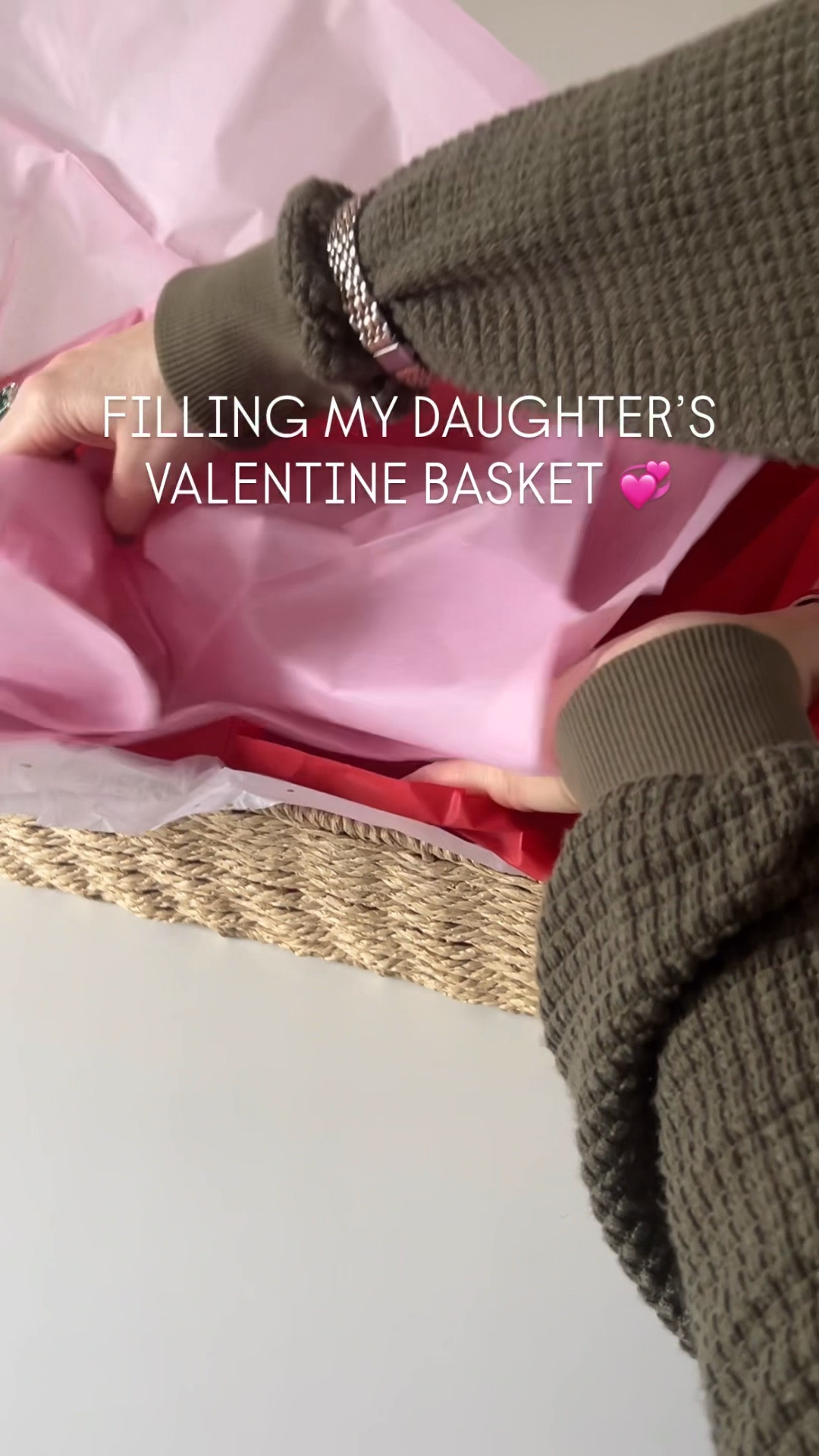 Filling my Daughter’s Valentines Basket 💘

#LTKValentine #LTKmomlife #LTKvlog