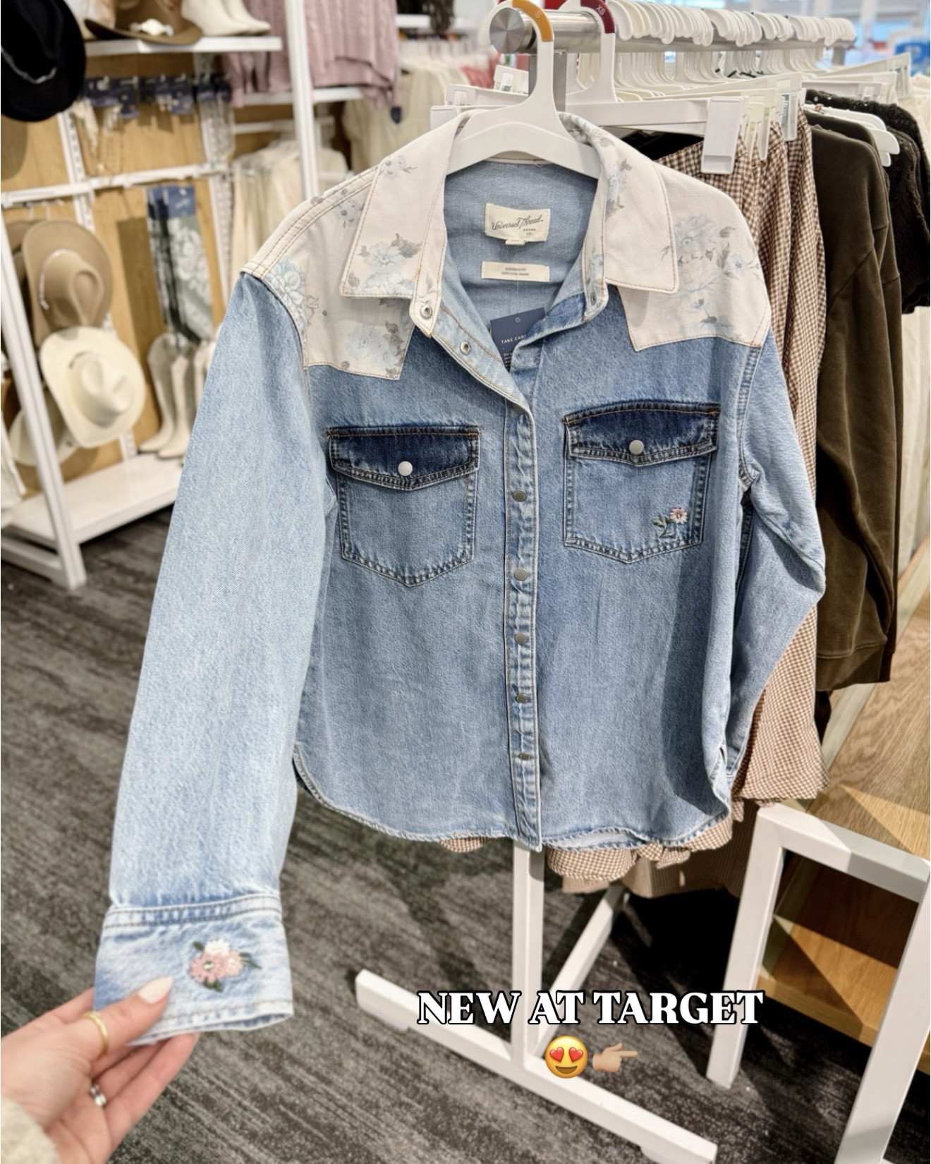 Just a few favorites from @Target this week 😍👉🏼

#LTKKids #LTKSeasonal #LTKootd