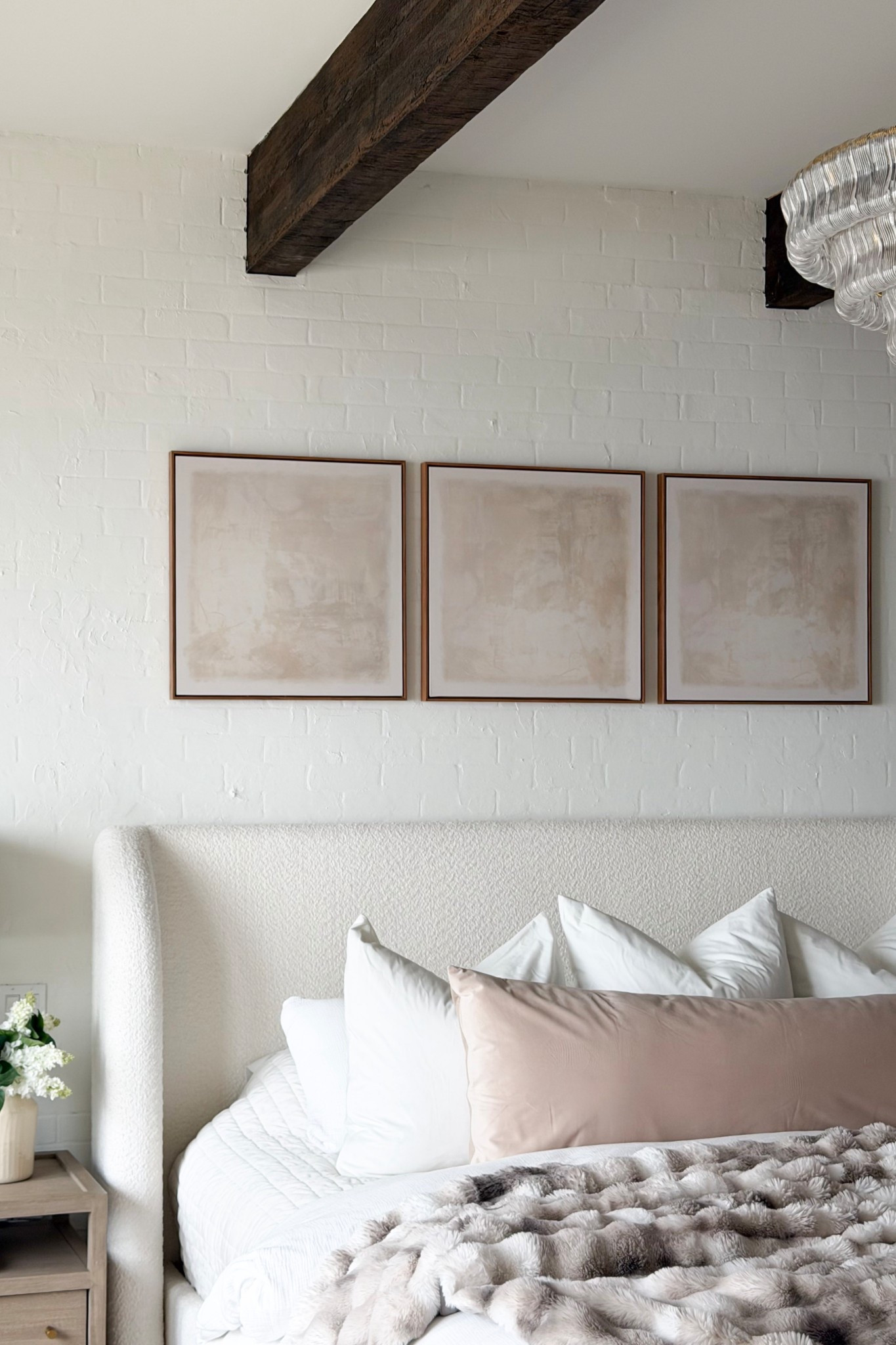 Our new platform storage bed is on sale now!

Home, home finds, home deals, home accents, bedroom, platform bed, storage bed, wall art, modern home, neutral home, organic home, bedroom inspo 

#LTKSeasonal #LTKSaleAlert #LTKHome