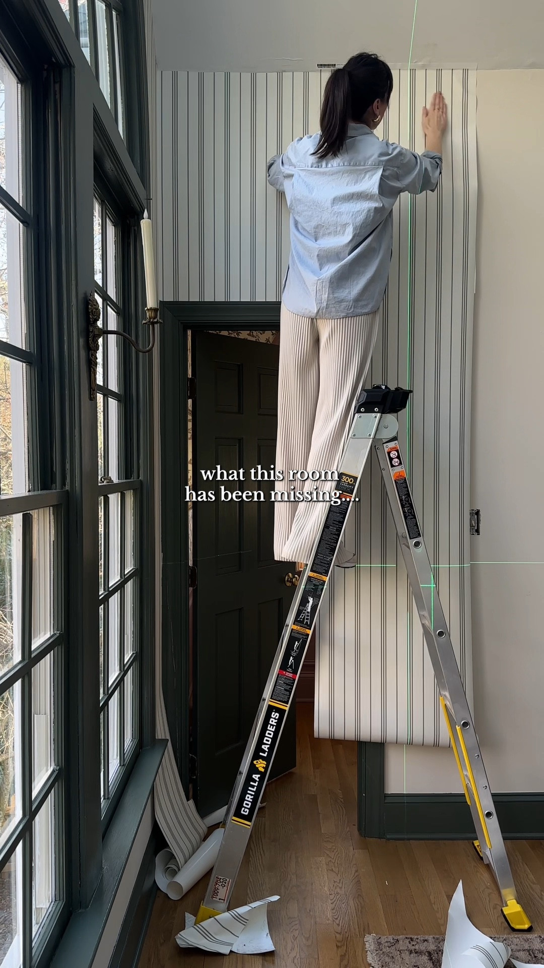 recently added this striped wallpaper & I'm in love 