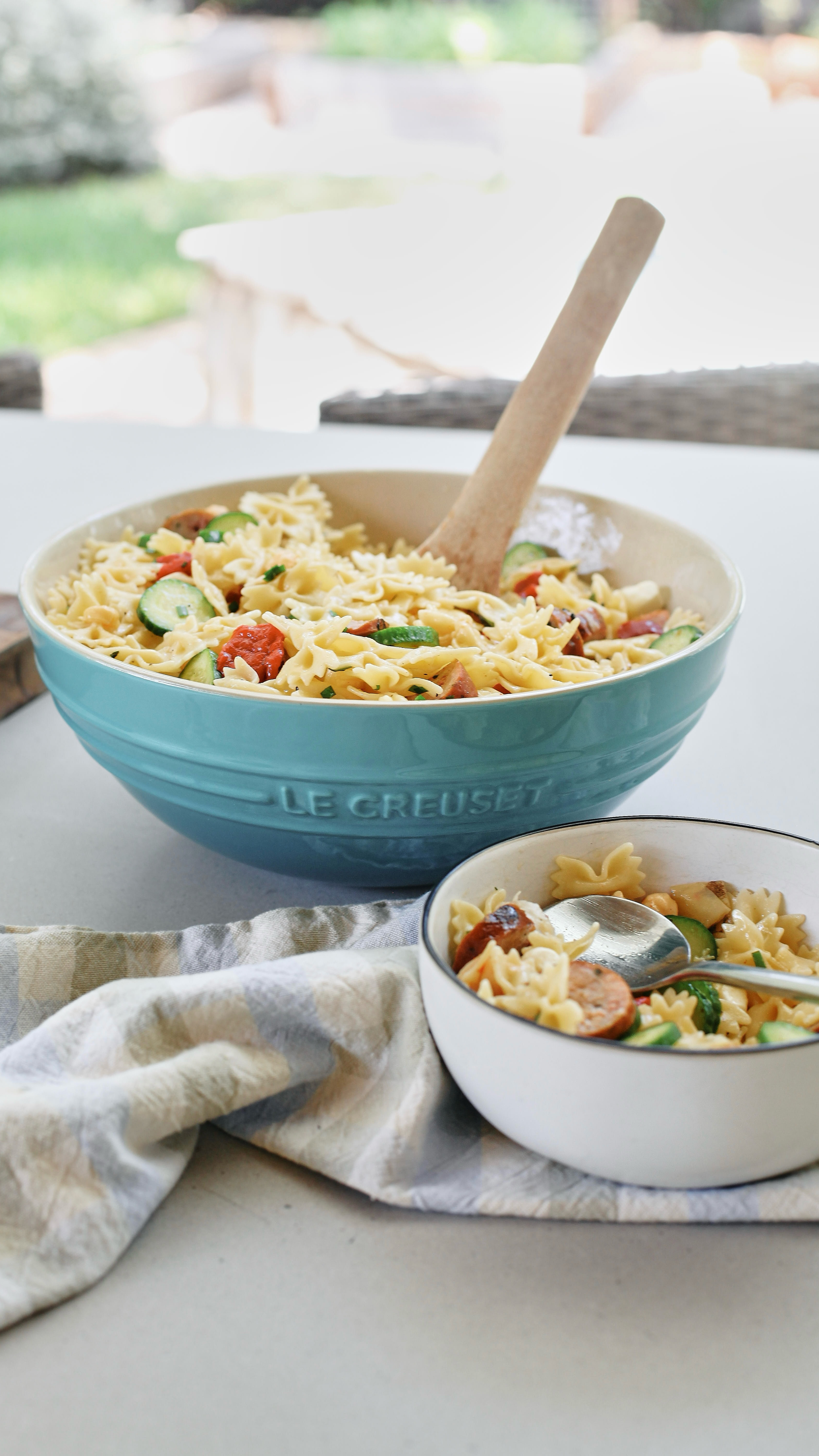 I LOVE pasta salad season, so I wanted to create a high protein version that truly feels like a full meal and not just a side dish. This is my High Protein Pasta Salad with Lemon Pepper Vinaigrette 🍋 

Perfect for BBQs, meal prepped lunches, or summer dinners when it’s just too hot to turn the oven on!

Full recipe’s on the blog if you want to print it out! https://britacooks.com/high-protein-pasta-salad-with-lemon-pepper-vinaigrette/

#pastasalad #mealprepideas #highproteinrecipes #traderjoesrecipes #easyrecipes #summermeals #mealplan
#healthyrecipes 

#LTKSeasonal #LTKHome #LTKSummerEdit