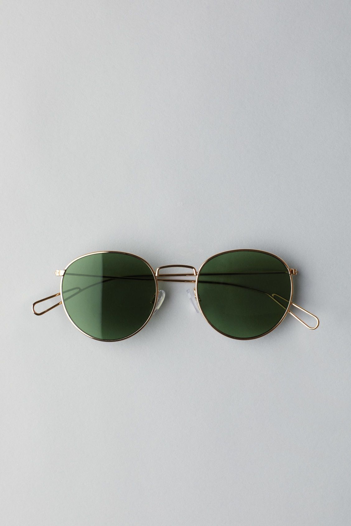 Explore Rounded Sunglasses | Weekday