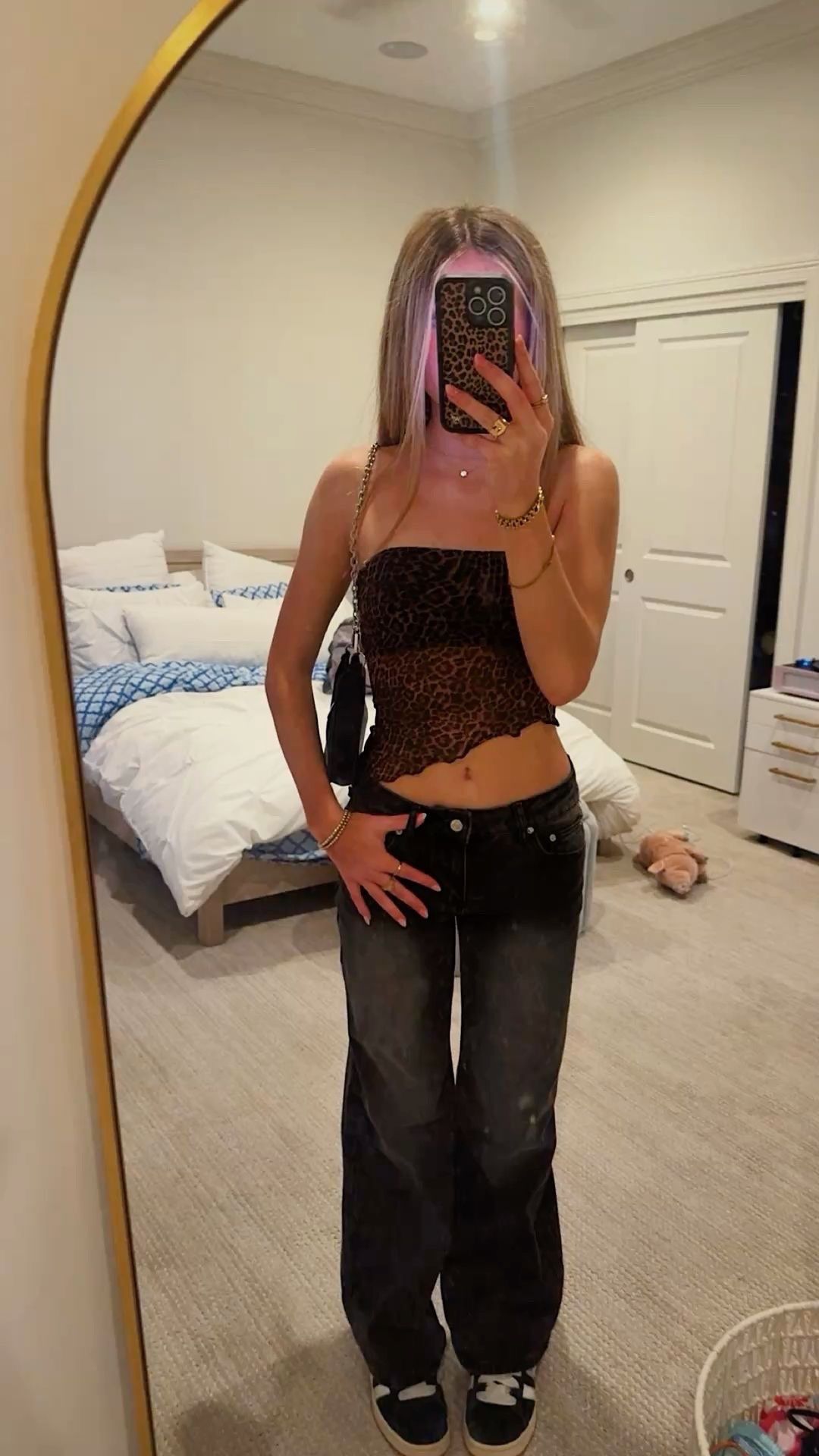 dinner outfit! leopard print outfit, low rise jeans outfit, edikted, cute outfits, teen outfits, fashion 

#LTKootd #LTKSpringSale #LTKgrwm