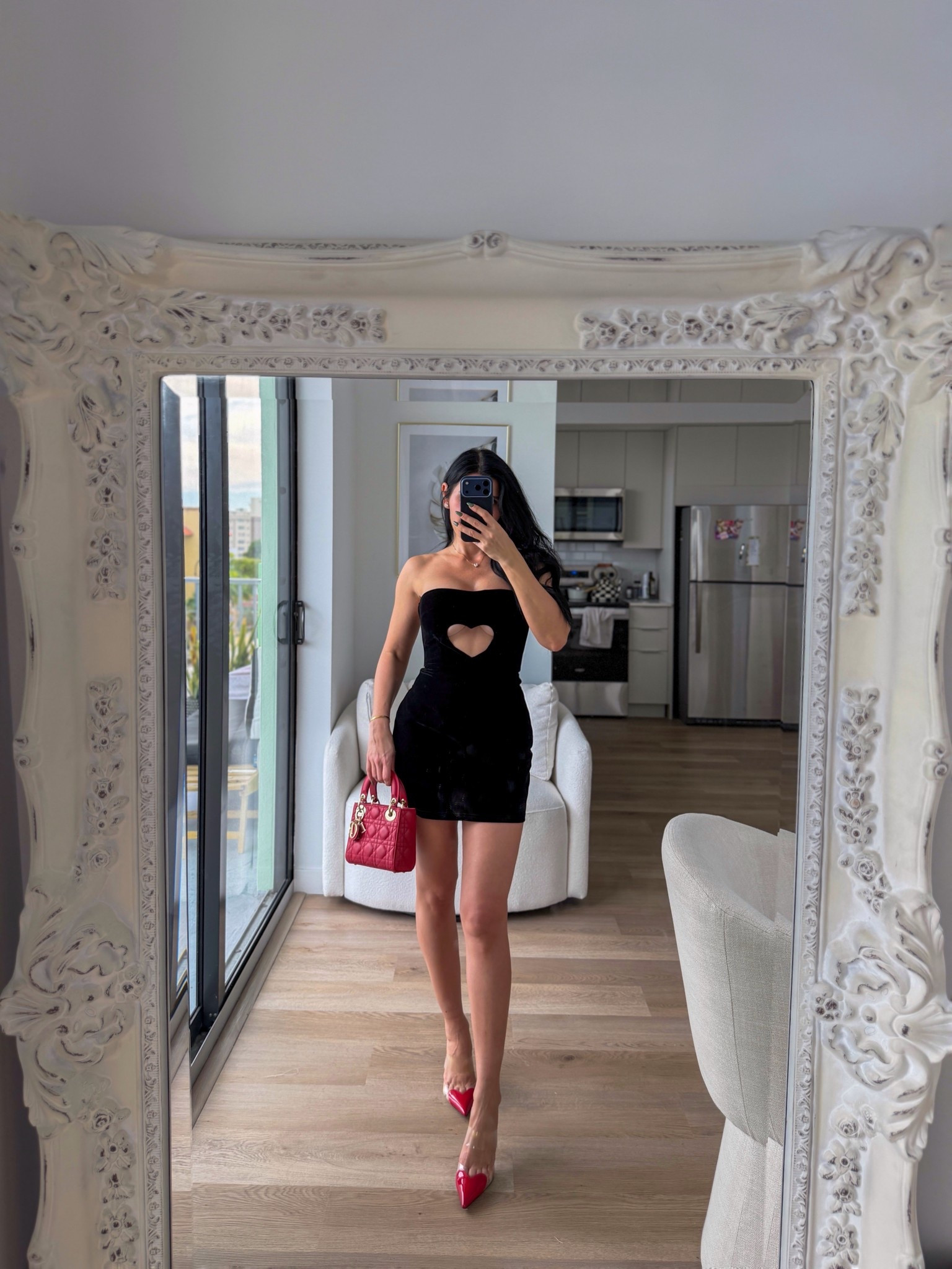 Heart velvet holiday dress 🖤

#LTKgrwm #LTKootd #LTKHoliday