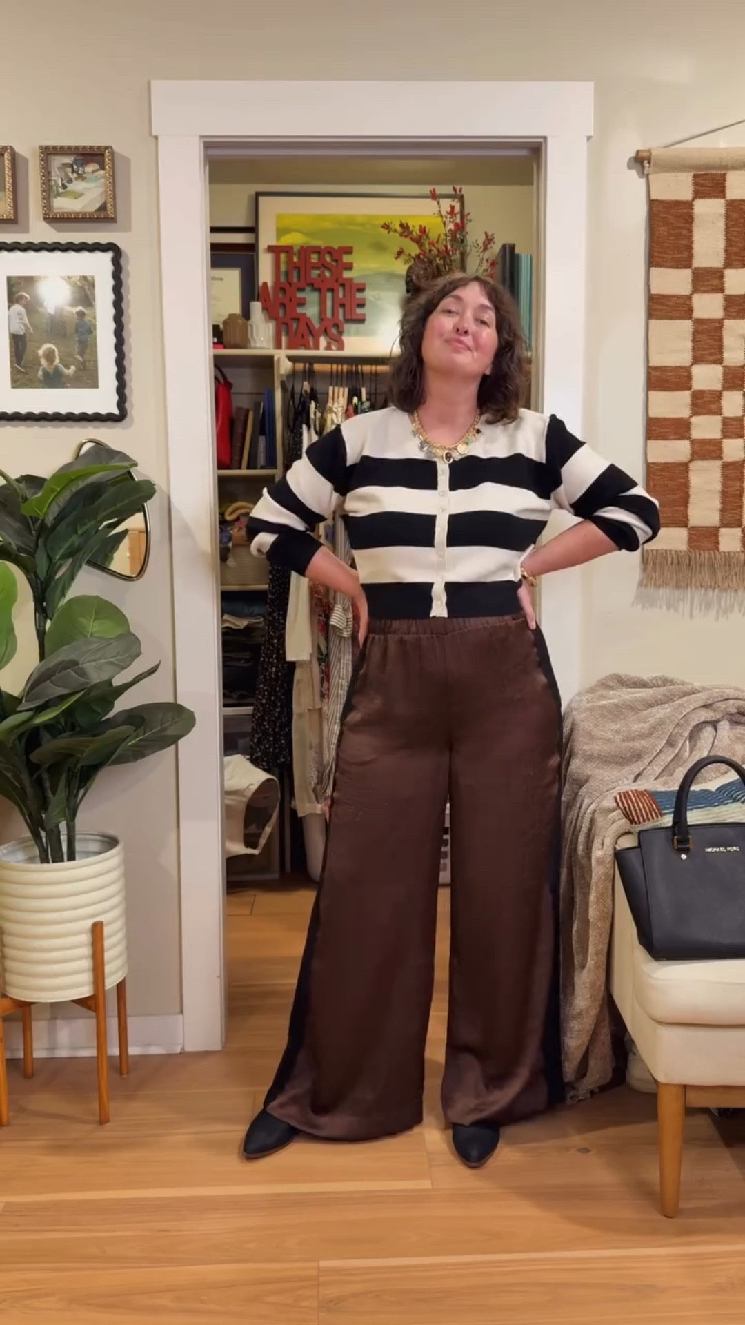 Follow me to learn how to shop your closet ❤️

And I finally have my virtual styling sessions running! Yay! 

I’ve genuinely been loving the face-to-face time with my followers, and helping you navigate the closets you already have.

I just wrapped up 14 days of fall outfits, and now I want to take it a step further…
Let’s build your Thanksgiving outfit from the pieces you already own.

If you want personalized help pulling looks together, or just need someone to walk you through your closet without judgment, book a virtual styling session with me! (link in IG bio)

And stay tuned, my next series is all about finding something in my own closet to wear for Thanksgiving.

Let’s make getting dressed feel good again 🤍

#LTKMidsize #LTKSaleAlert #LTKHoliday