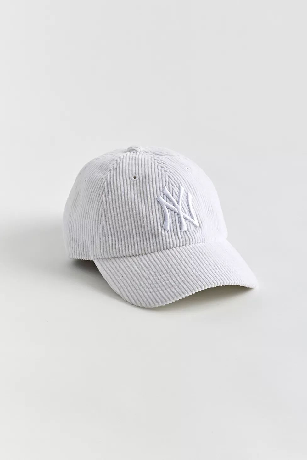 ’47 UO Exclusive MLB New York Yankees Cord Cleanup Baseball Hat | Urban Outfitters (US and RoW)