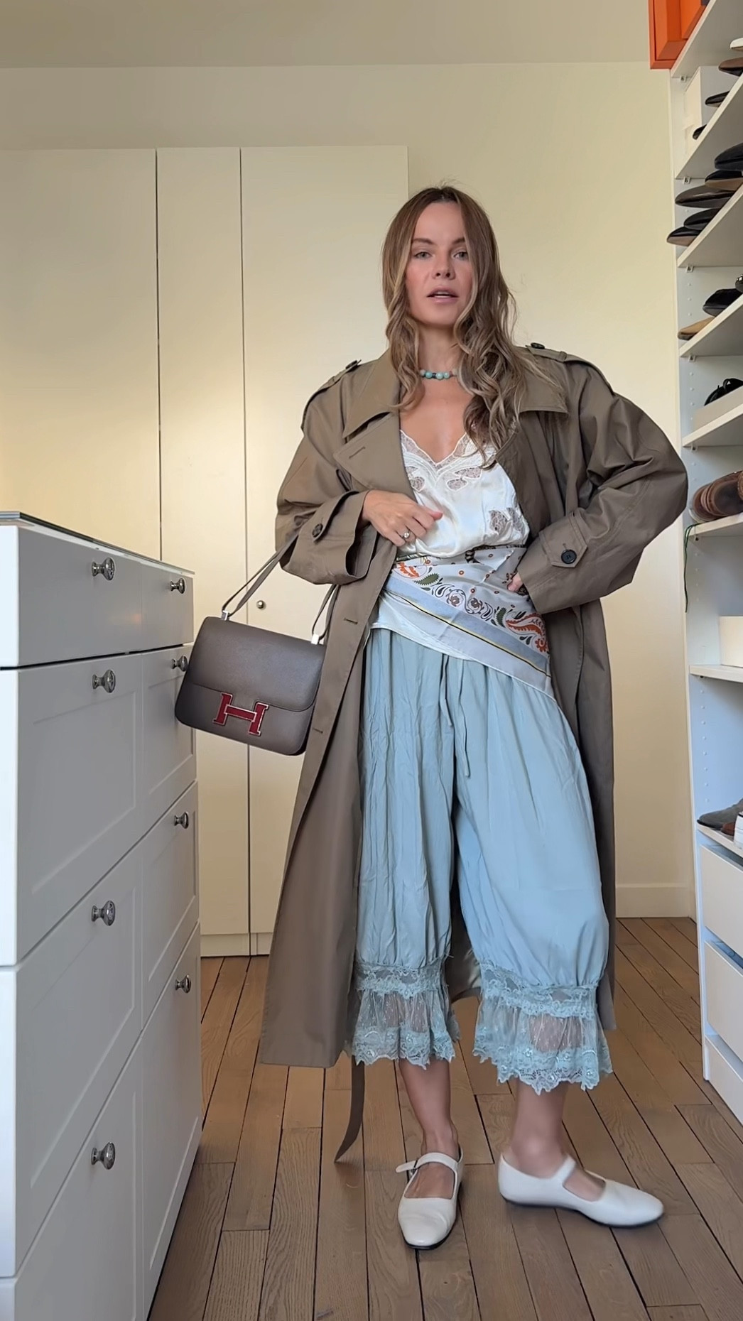 Bloomer pants are huge right now!  It not easy to style! Here’s how I style them in a fun and casual way


#LTKstyletip #LTKautumn #LTKeurope