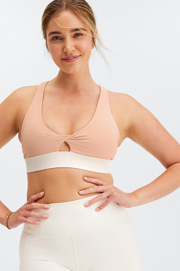Oasis Twist Sports Bra | Fabletics