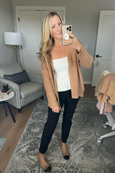 This Jenny Kayne cardigan look alike from Amazon is the BEST! I’m wearing it with high waisted jeans from Abercrombie, black cap toe flats from Steve Madden.

#LTKfindsunder100 #LTKstyletip #LTKworkwear
