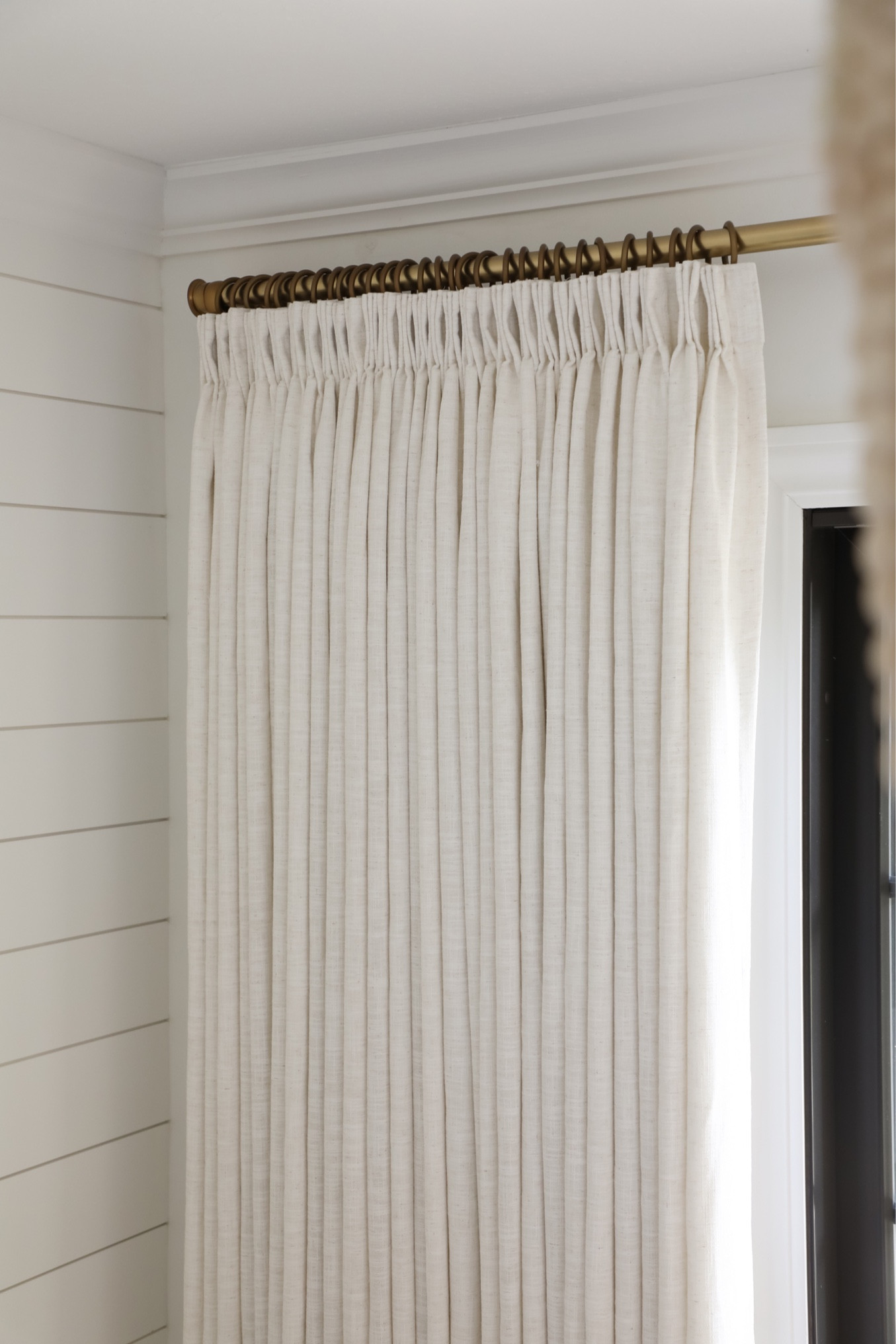  TWOPAGES Decorative Pinch Pleated Curtains with White