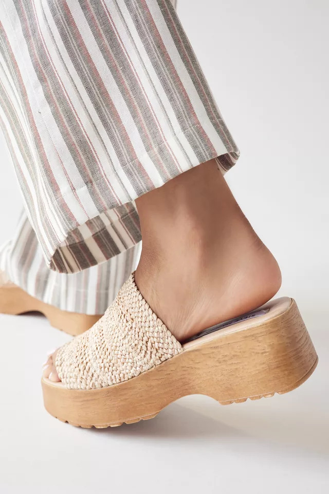 Steve Madden Settled Mule Sandal | Urban Outfitters (US and RoW)