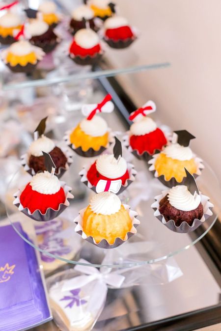 Graduation Party Hosting  



Graduation cupcakes  dessert  decoration  celebration  party favors  sweet treat  cupcake recipe  baked goods 

#LTKparties #LTKSeasonal