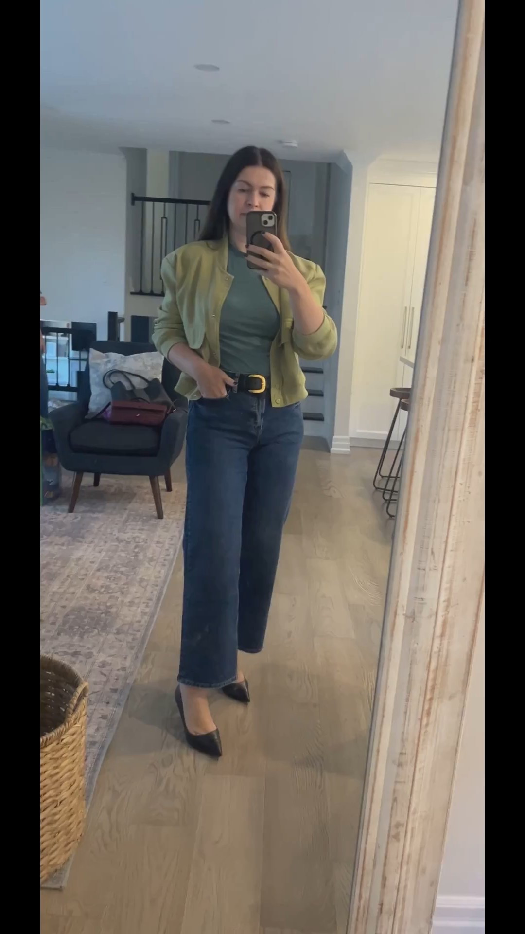 This bomber jacket is so versatile and comes with many colours. Pairing with AE jeans and accessories 

#LTKfall #LTKshoes #LTKjeans