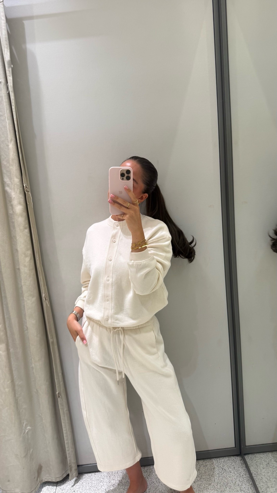 Tracksuit - summer set - white co ord - summer outfit - comfy - airport outfit

#LTKsummer #LTKuk #LTKstyletip
