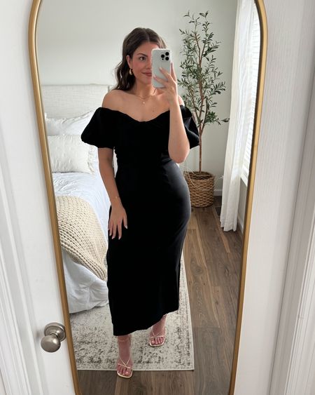 Sizing:
Dress - size Large tall (tts & I am 5’10) material has some stretch & it has a full zipper in the back!! 
Heels - tts

Wedding guest dress

#LTKWedding #LTKMidsize