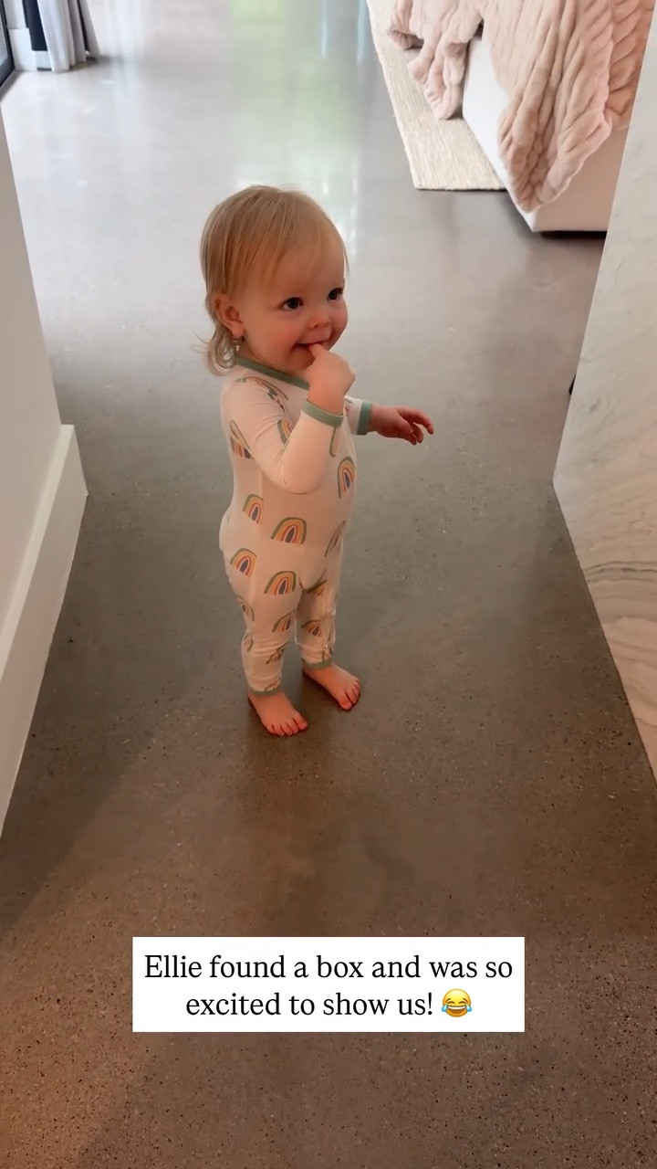 Ellie found a box and was so excited to show us! 😂

#LTKBaby #LTKKids #LTKStyleTip