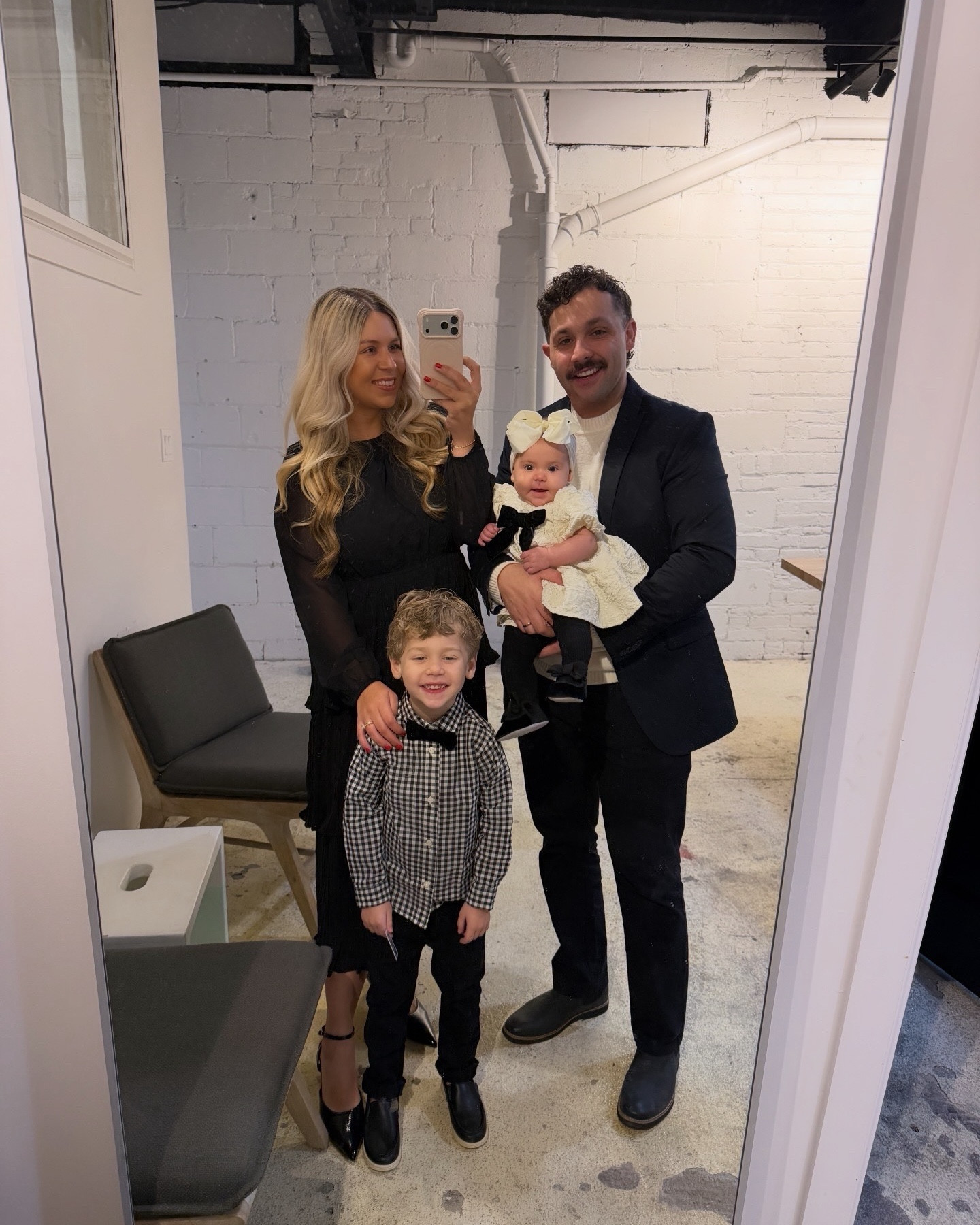 Black and white family photo outfits! 🤍🎄

#LTKSaleAlert #LTKHoliday #LTKKids