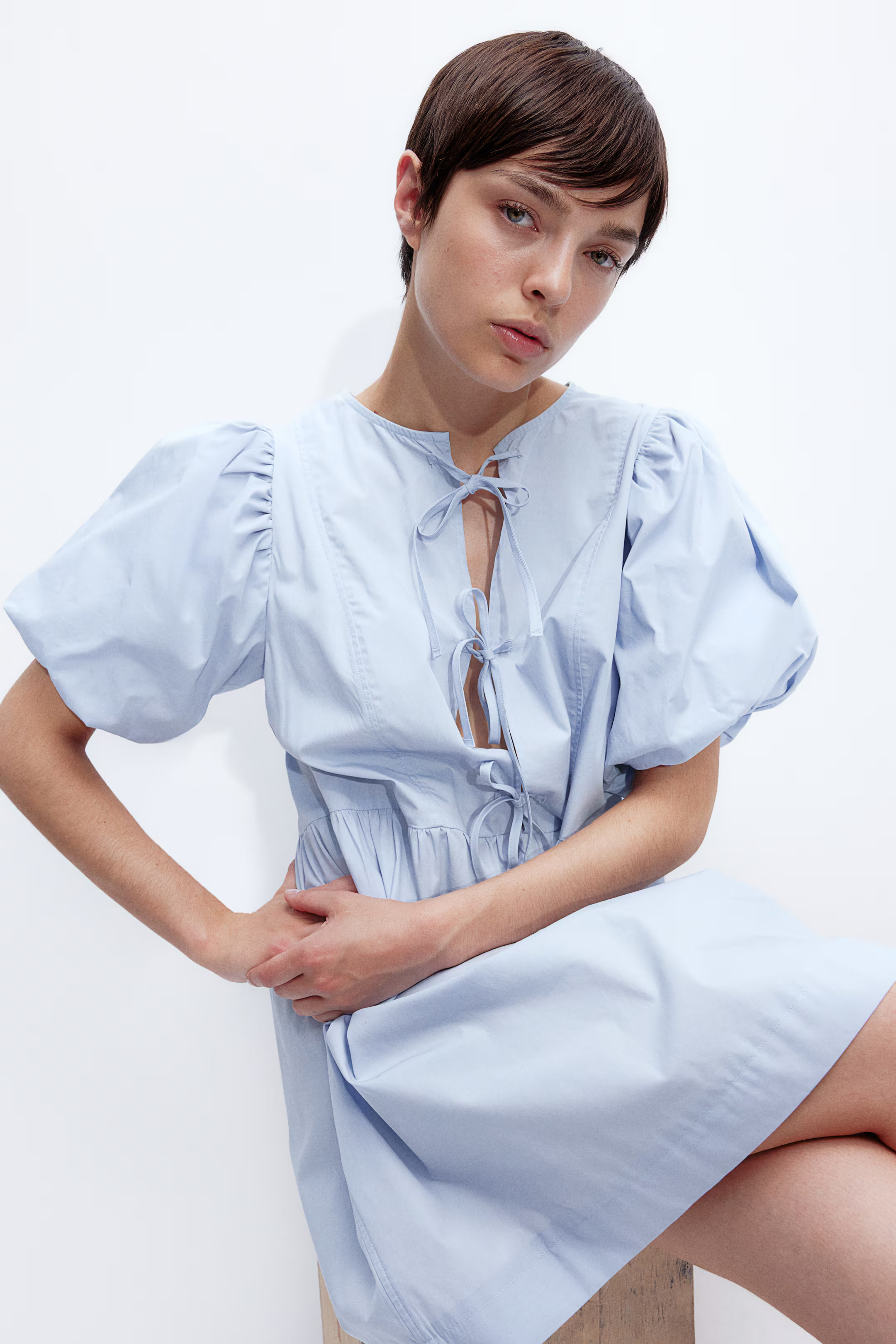 Tie-detail Puff-sleeved Dress | H&M (US + CA)